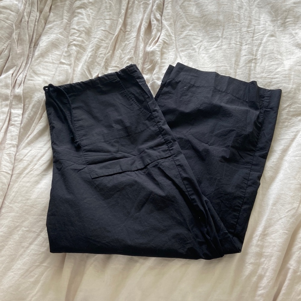 Local European wide leg multi pocket pant